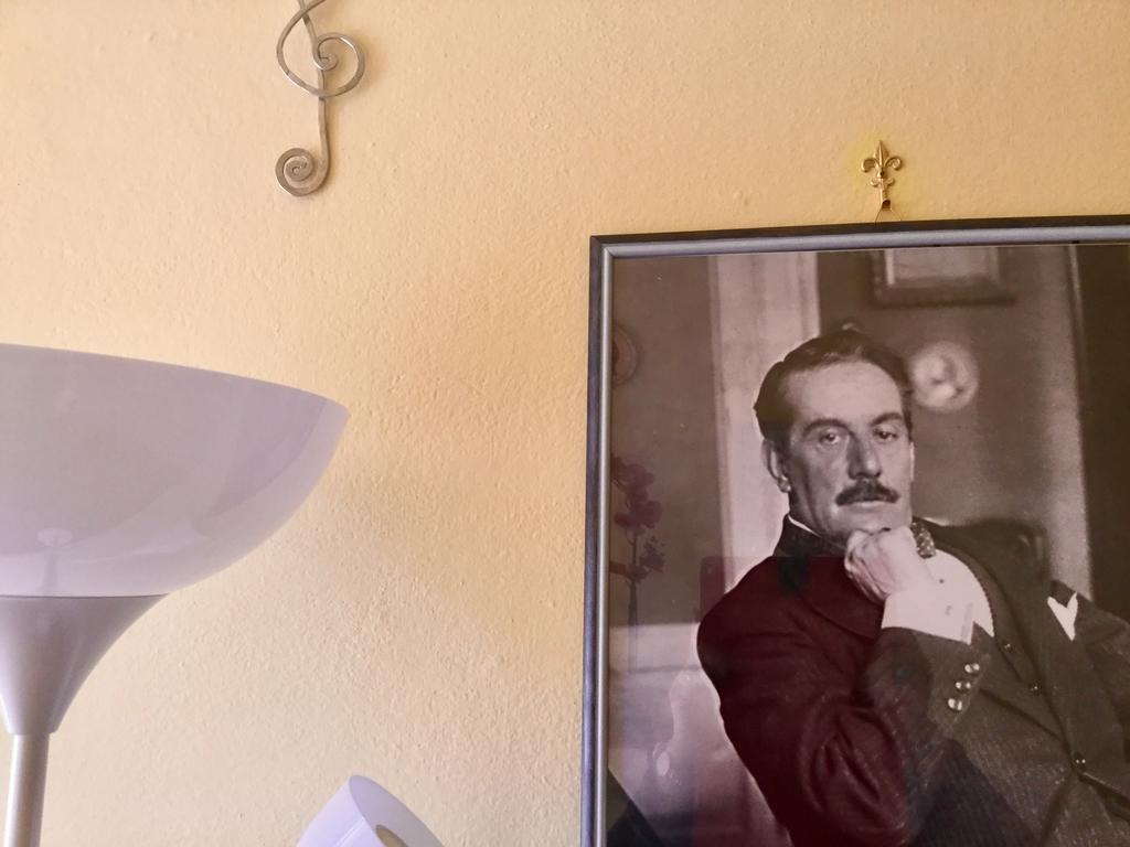 La Petite Maison Turandot Камайоре Екстериор снимка